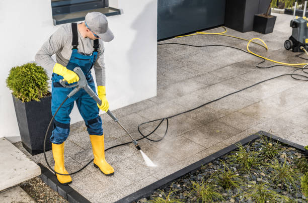 Garage Pressure Washing in Lucas Valley Marinwood, CA